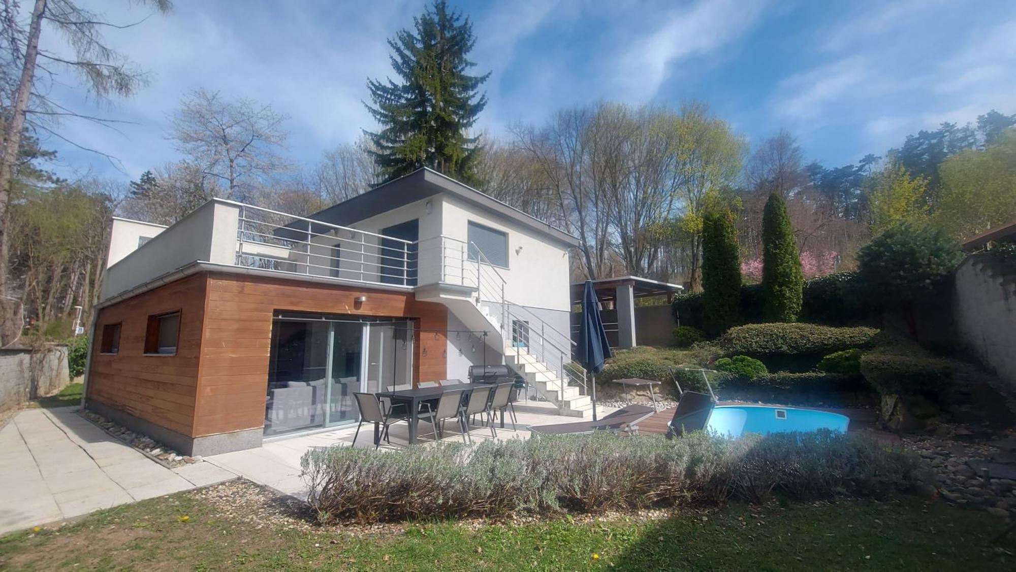 Dom Na Cervenej Vezi Villa Bánka Kültér fotó